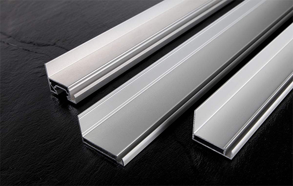 通过一体化压铸技术整合多个零件