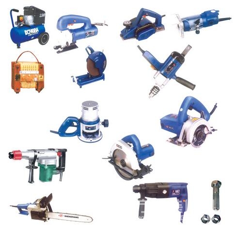 聚焦石材、陶瓷、涂料等成品建材）、工程机械展区（1.7 万平方米