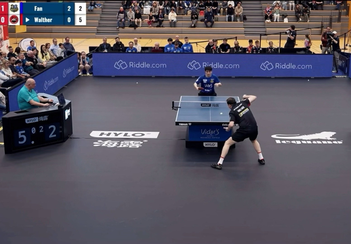 樊振东直落四盘力克沃尔瑟 国乒男单再添一胜