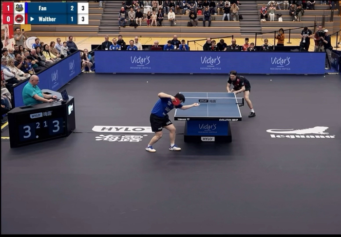 樊振东直落四盘力克沃尔瑟 国乒男单再添一胜