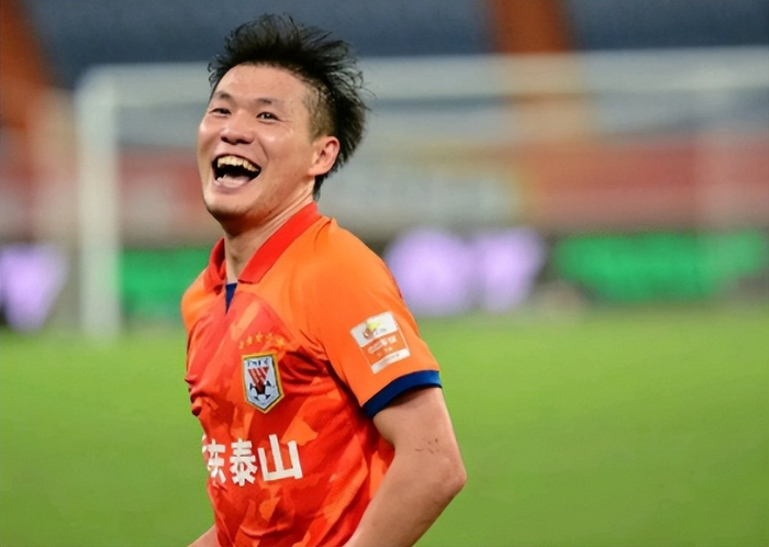 瓦科能否打破中超进球荒？鲁能主场迎战大连英