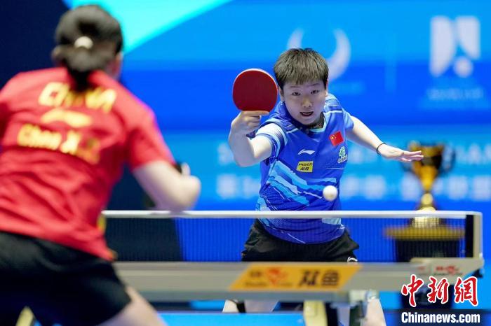 第34届亚洲杯乒乓球赛半决赛：中国队包揽男女单