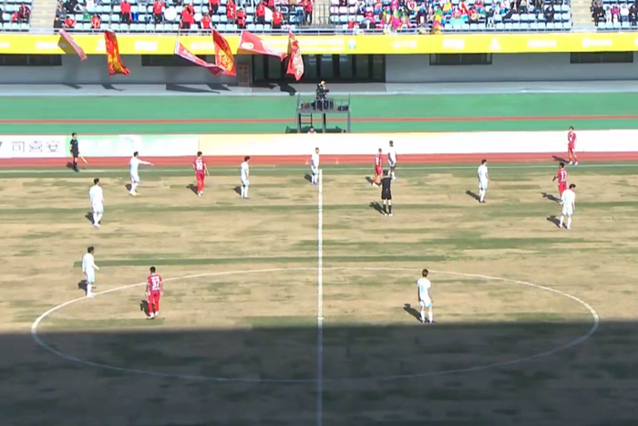 长春亚泰客场力克佛山南狮，延边龙鼎战平宁波